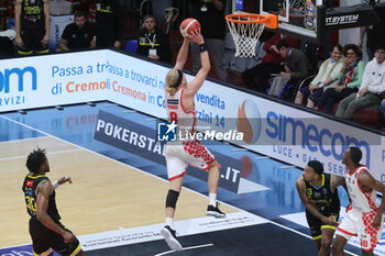 2024-10-13 - Maverik Lewis Rowan (Estra Pistoia) - VANOLI BASKET CREMONA VS ESTRA PISTOIA - ITALIAN SERIE A - BASKETBALL