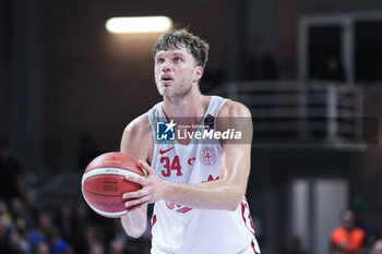 2024-10-12 - #34 Johnson Jayce (Pallacanestro Trieste) - BERTRAM DERTHONA TORTONA VS PALLACANESTRO TRIESTE - ITALIAN SERIE A - BASKETBALL