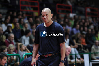 2024-10-12 - Christian Jamion (head coach Pallacanestro Trieste) - BERTRAM DERTHONA TORTONA VS PALLACANESTRO TRIESTE - ITALIAN SERIE A - BASKETBALL