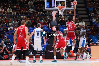 2024-10-13 - David McCormack (EA7 Emporio Armani Olimpia Milano) - EA7 EMPORIO ARMANI MILANO VS GERMANI BRESCIA - ITALIAN SERIE A - BASKETBALL