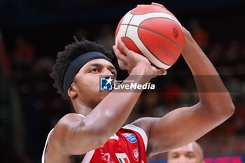 2024-10-13 - Zack LeDay (EA7 Emporio Armani Olimpia Milano) - EA7 EMPORIO ARMANI MILANO VS GERMANI BRESCIA - ITALIAN SERIE A - BASKETBALL