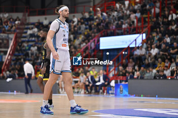 2024-10-19 - Leonardo Tote of Napolibasket during the match between Napolibasket and Vanoli Basket Cremona - NAPOLIBASKET VS VANOLI BASKET CREMONA - ITALIAN SERIE A - BASKETBALL