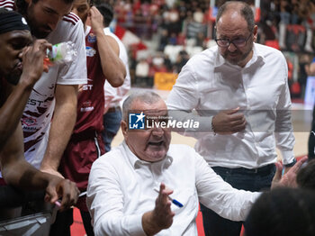 2024-10-19 - Head Coach Jasmin Repesa Trapani Shark during the LBA Italy Championship match between Openjobmetis Varese vs Trapani Shark, in Varese, Italy, on October 19, 2024 - OPENJOBMETIS VARESE VS TRAPANI SHARK - ITALIAN SERIE A - BASKETBALL