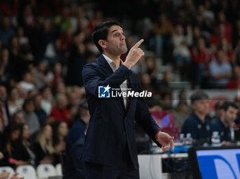 2024-10-19 - Head Coach Herman Mandole Openjobmetis Varese during the LBA Italy Championship match between Openjobmetis Varese vs Trapani Shark, in Varese, Italy, on October 19, 2024 - OPENJOBMETIS VARESE VS TRAPANI SHARK - ITALIAN SERIE A - BASKETBALL