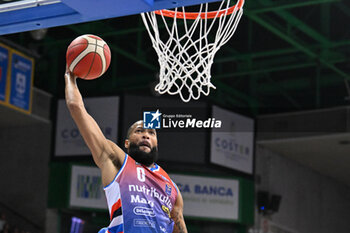 2024-10-20 - Actions of the game and players' images during the match between Nutribullet Treviso and Dolomiti Energia Trentino match at Palaverde - October 20, 2024, during the ITALIAN SERIE A Championship 2024/2025 - NUTRIBULLET TREVISO BASKET VS DOLOMITI ENERGIA TRENTINO - ITALIAN SERIE A - BASKETBALL