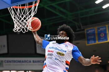 2024-10-20 - Actions of the game and players' images during the match between Nutribullet Treviso and Dolomiti Energia Trentino match at Palaverde - October 20, 2024, during the ITALIAN SERIE A Championship 2024/2025 - NUTRIBULLET TREVISO BASKET VS DOLOMITI ENERGIA TRENTINO - ITALIAN SERIE A - BASKETBALL