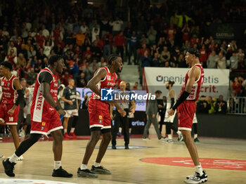 2024-11-10 - 00 Kaodirichi Akobundu-Ehiogu Openjobmetis Varese and 44 Gabe Brown Openjobmetis Varese during the LBA Italy Championship match between Openjobmetis Varese vs Virtus Bologna, in Varese, Italy, on November 10, 2024 - OPENJOBMETIS VARESE VS VIRTUS SEGAFREDO BOLOGNA - ITALIAN SERIE A - BASKETBALL