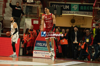 2024-11-10 - 00 Kaodirichi Akobundu-Ehiogu Openjobmetis Varese during the LBA Italy Championship match between Openjobmetis Varese vs Virtus Bologna, in Varese, Italy, on November 10, 2024 - OPENJOBMETIS VARESE VS VIRTUS SEGAFREDO BOLOGNA - ITALIAN SERIE A - BASKETBALL