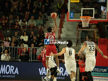 2024-11-10 - 50 Jaylen Hands Openjobmetis Varese during the LBA Italy Championship match between Openjobmetis Varese vs Virtus Bologna, in Varese, Italy, on November 10, 2024 - OPENJOBMETIS VARESE VS VIRTUS SEGAFREDO BOLOGNA - ITALIAN SERIE A - BASKETBALL