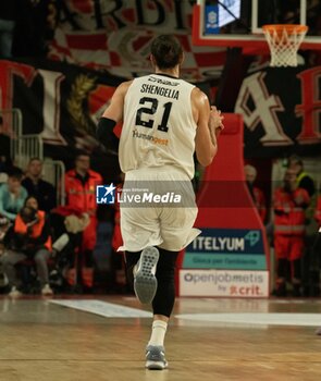 2024-11-10 - 021 Tornik’e Shengelia Virtus Bologna during the LBA Italy Championship match between Openjobmetis Varese vs Virtus Bologna, in Varese, Italy, on November 10, 2024 - OPENJOBMETIS VARESE VS VIRTUS SEGAFREDO BOLOGNA - ITALIAN SERIE A - BASKETBALL