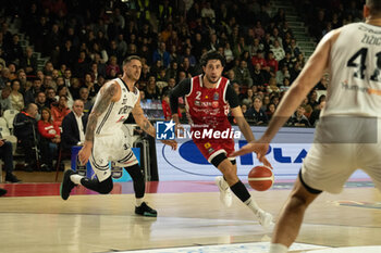 2024-11-10 - 02 Davide Alviti Openjobmetis Varese and 033 Achille Polonara Virtus Bologna during the LBA Italy Championship match between Openjobmetis Varese vs Virtus Bologna, in Varese, Italy, on November 10, 2024 - OPENJOBMETIS VARESE VS VIRTUS SEGAFREDO BOLOGNA - ITALIAN SERIE A - BASKETBALL