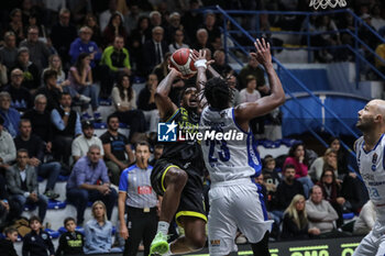 2024-11-10 - Paul Eboua (Vanoli Cremona) - VANOLI BASKET CREMONA VS GERMANI BRESCIA - ITALIAN SERIE A - BASKETBALL