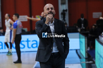 2024-11-10 - Demis Cavina (Vanoli Cremona) - VANOLI BASKET CREMONA VS GERMANI BRESCIA - ITALIAN SERIE A - BASKETBALL