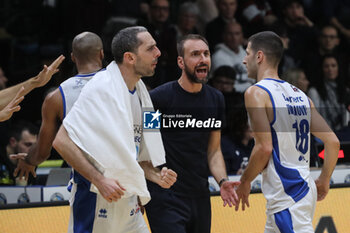 2024-11-10 - Giuseppe Poeta (Germani Brescia) - VANOLI BASKET CREMONA VS GERMANI BRESCIA - ITALIAN SERIE A - BASKETBALL