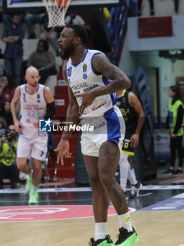 2024-11-10 - Jason Burnell (Germani Brescia) - VANOLI BASKET CREMONA VS GERMANI BRESCIA - ITALIAN SERIE A - BASKETBALL