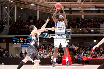 2024-11-09 - Jaylen Barford (Unahotels Pallacanestro Reggiana) - UNAHOTELS REGGIO EMILIA VS BERTRAM DERTHONA TORTONA - ITALIAN SERIE A - BASKETBALL