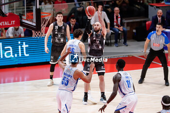 2024-11-09 - Tommy Kuhse (Bertram Derthona Tortona) - UNAHOTELS REGGIO EMILIA VS BERTRAM DERTHONA TORTONA - ITALIAN SERIE A - BASKETBALL