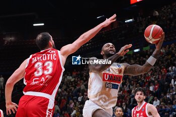 2024-11-10 - Aamir Simms (Umana Reyer Venezia) - EA7 EMPORIO ARMANI MILANO VS UMANA REYER VENEZIA - ITALIAN SERIE A - BASKETBALL