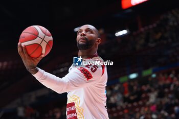 2024-11-10 - Aamir Simms (Umana Reyer Venezia) - EA7 EMPORIO ARMANI MILANO VS UMANA REYER VENEZIA - ITALIAN SERIE A - BASKETBALL