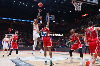 2024-11-10 - Aamir Simms (Umana Reyer Venezia) - EA7 EMPORIO ARMANI MILANO VS UMANA REYER VENEZIA - ITALIAN SERIE A - BASKETBALL