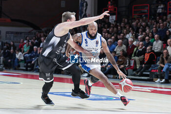 2024-11-17 - #5 Dowe Chris (Germani Brescia) - BERTRAM DERTHONA TORTONA VS GERMANI BRESCIA - ITALIAN SERIE A - BASKETBALL