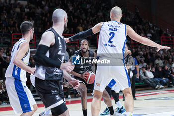 2024-11-17 - #4 Justin Gorham (Bertram Derthona Basket Tortona) - BERTRAM DERTHONA TORTONA VS GERMANI BRESCIA - ITALIAN SERIE A - BASKETBALL