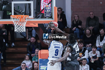 2024-11-17 - #9 Ndour Maurice Daly (Germani Brescia) and #14 Kamagate Ismael Sindou (Bertram Derthona Basket Tortona) - BERTRAM DERTHONA TORTONA VS GERMANI BRESCIA - ITALIAN SERIE A - BASKETBALL