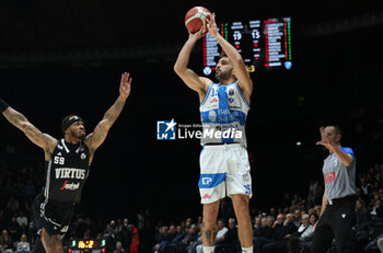 2024-11-17 - \Matteo Tambone (Sassari) during the LBA italian A1 series basketball championship match between Segafredo Virtus Bologna and Banco di Sardegna Dinamo Sassari at Unipol Arena, Casalecchio (Bologna), Italy, November 17, 2024 - Photo: Michele Nucci - VIRTUS SEGAFREDO BOLOGNA VS BANCO DI SARDEGNA SASSARI - ITALIAN SERIE A - BASKETBALL