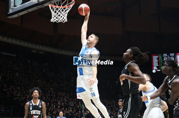 2024-11-17 - Michal Sokolowski (Sassari) during the LBA italian A1 series basketball championship match between Segafredo Virtus Bologna and Banco di Sardegna Dinamo Sassari at Unipol Arena, Casalecchio (Bologna), Italy, November 17, 2024 - Photo: Michele Nucci - VIRTUS SEGAFREDO BOLOGNA VS BANCO DI SARDEGNA SASSARI - ITALIAN SERIE A - BASKETBALL