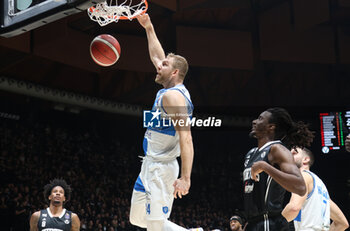 2024-11-17 - Michal Sokolowski (Sassari) during the LBA italian A1 series basketball championship match between Segafredo Virtus Bologna and Banco di Sardegna Dinamo Sassari at Unipol Arena, Casalecchio (Bologna), Italy, November 17, 2024 - Photo: Michele Nucci - VIRTUS SEGAFREDO BOLOGNA VS BANCO DI SARDEGNA SASSARI - ITALIAN SERIE A - BASKETBALL