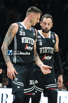 2024-11-17 - Achille Polonara (Virtus Bologna) and Marco Belinelli (Virtus Bologna) during the LBA italian A1 series basketball championship match between Segafredo Virtus Bologna and Banco di Sardegna Dinamo Sassari at Unipol Arena, Casalecchio (Bologna), Italy, November 17, 2024 - Photo: Michele Nucci - VIRTUS SEGAFREDO BOLOGNA VS BANCO DI SARDEGNA SASSARI - ITALIAN SERIE A - BASKETBALL