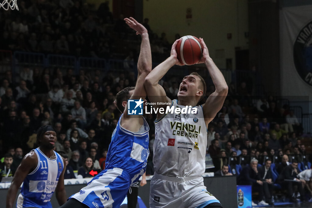 Vanoli Basket Cremona vs Banco di Sardegna Sassari - SERIE A ITALIA - BASKET