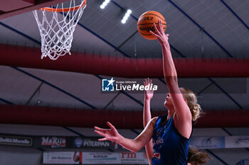 2024-05-15 - Images of the Umana Reyer Venezia vs Famila Wuber Schio match at Palasport Taliercio on May 15, 2024, during the BASKET - LBF Italian Serie A1 (game 1) - PLAYOFF - UMANA REYER VENEZIA VS FAMILA WEBER SCHIO - ITALIAN SERIE A1 WOMEN - BASKETBALL