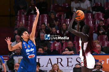 2024-05-15 - Images of the Umana Reyer Venezia vs Famila Wuber Schio match at Palasport Taliercio on May 15, 2024, during the BASKET - LBF Italian Serie A1 (game 1) - PLAYOFF - UMANA REYER VENEZIA VS FAMILA WEBER SCHIO - ITALIAN SERIE A1 WOMEN - BASKETBALL