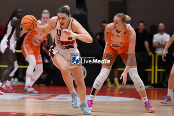 2024-05-21 - Images of the Famila Wuber Schio vs Umana Reyer Venezia match at Palaromare-Schio on May 21, 2024, during the BASKET - LBF Italian Serie A1 (game 3) - PLAYOFF - FAMILA WEBER SCHIO VS UMANA REYER VENEZIA - ITALIAN SERIE A1 WOMEN - BASKETBALL