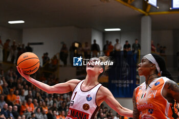 2024-05-21 - Images of the Famila Wuber Schio vs Umana Reyer Venezia match at Palaromare-Schio on May 21, 2024, during the BASKET - LBF Italian Serie A1 (game 3) - PLAYOFF - FAMILA WEBER SCHIO VS UMANA REYER VENEZIA - ITALIAN SERIE A1 WOMEN - BASKETBALL