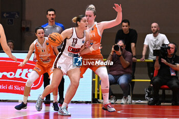 2024-05-21 - Images of the Famila Wuber Schio vs Umana Reyer Venezia match at Palaromare-Schio on May 21, 2024, during the BASKET - LBF Italian Serie A1 (game 3) - PLAYOFF - FAMILA WEBER SCHIO VS UMANA REYER VENEZIA - ITALIAN SERIE A1 WOMEN - BASKETBALL