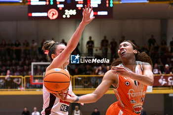 2024-05-21 - Images of the Famila Wuber Schio vs Umana Reyer Venezia match at Palaromare-Schio on May 21, 2024, during the BASKET - LBF Italian Serie A1 (game 3) - PLAYOFF - FAMILA WEBER SCHIO VS UMANA REYER VENEZIA - ITALIAN SERIE A1 WOMEN - BASKETBALL