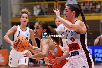 2024-05-21 - Images of the Famila Wuber Schio vs Umana Reyer Venezia match at Palaromare-Schio on May 21, 2024, during the BASKET - LBF Italian Serie A1 (game 3) - PLAYOFF - FAMILA WEBER SCHIO VS UMANA REYER VENEZIA - ITALIAN SERIE A1 WOMEN - BASKETBALL