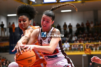 2024-05-21 - Images of the Famila Wuber Schio vs Umana Reyer Venezia match at Palaromare-Schio on May 21, 2024, during the BASKET - LBF Italian Serie A1 (game 3) - PLAYOFF - FAMILA WEBER SCHIO VS UMANA REYER VENEZIA - ITALIAN SERIE A1 WOMEN - BASKETBALL