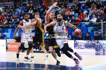 2024-01-13 - Aristide Landi (Wegreenit Urania Basket Milano) - WEGREENIT URANIA MILANO VS FERRARONI JUVI CREMONA - ITALIAN SERIE A2 - BASKETBALL