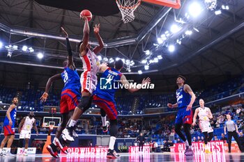 2024-02-04 - Gerard Beverly (Wegreenit Urania Basket Milano) & Niccolo Martinoni (Novipiu Monferrato Basket) - WEGREENIT URANIA MILANO VS NOVIPIù MONFERRATO BASKET - ITALIAN SERIE A2 - BASKETBALL
