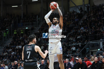 2024-01-06 - Mark Ogden (Fortitudo Flats Services Bologna) during the italian basketball LBN A2 series championship match Fortitudo Flats Services Bologna Vs Apu Old Wild West Udine - Bologna, Italy, January 06, 2024 at Paladozza sports hall - Photo: Michele Nucci - FORTITUDO BOLOGNA VS UDINE - ITALIAN SERIE A2 - BASKETBALL