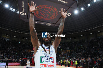 2024-01-06 - Deshawn Freeman (Fortitudo Flats Services Bologna) jubilate at the end of the italian basketball LBN A2 series championship match Fortitudo Flats Services Bologna Vs Apu Old Wild West Udine - Bologna, Italy, January 06, 2024 at Paladozza sports hall - Photo: Michele Nucci - FORTITUDO BOLOGNA VS UDINE - ITALIAN SERIE A2 - BASKETBALL