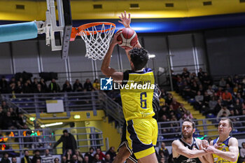 2024-01-19 - # 6 Matteo Ghirlanda (Reale Mutua Basket Torino) - REALE MUTUA BASKET TORINO VS TRAPANI SHARK - ITALIAN SERIE A2 - BASKETBALL