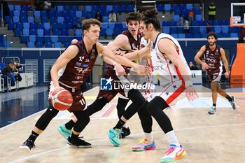 2024-02-15 - Lorenzo Baldasso (HDL Nardo Basket) & Giorgio Piunti (Wegreenit Urania Milano) - WEGREENIT URANIA MILANO VS HDL NARDò BASKET - ITALIAN SERIE A2 - BASKETBALL
