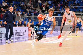 2024-03-02 - Donzelli (Agribertocchi Orzinuovi Basket) & Ion Lupusor (Wegreenit Urania Basket Milano) - WEGREENIT URANIA MILANO VS AGRIBERTOCCHI ORZINUOVI - ITALIAN SERIE A2 - BASKETBALL
