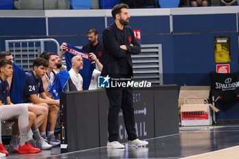 2024-03-02 - Davide Villa, coach Wegreenit Urania Basket Milano - WEGREENIT URANIA MILANO VS AGRIBERTOCCHI ORZINUOVI - ITALIAN SERIE A2 - BASKETBALL