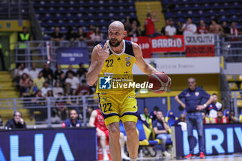 2024-04-08 - # 22 Marco Cusin (Reale Mutua Basket Torino) - REALE MUTUA BASKET TORINO VS RIVIERABANCA BASKET RIMINI - ITALIAN SERIE A2 - BASKETBALL