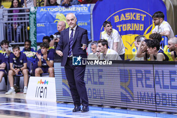 2024-05-05 - Franco Ciani (head coach Reale Mutua Basket Torino) - REALE MUTUA TORINO VS PALLACANESTRO TRIESTE - ITALIAN SERIE A2 - BASKETBALL